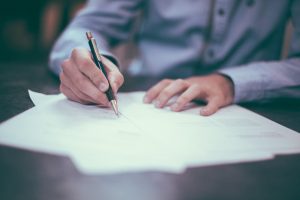 uffici amministrazione firma contratto