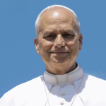 Leone XIV visto da vicino